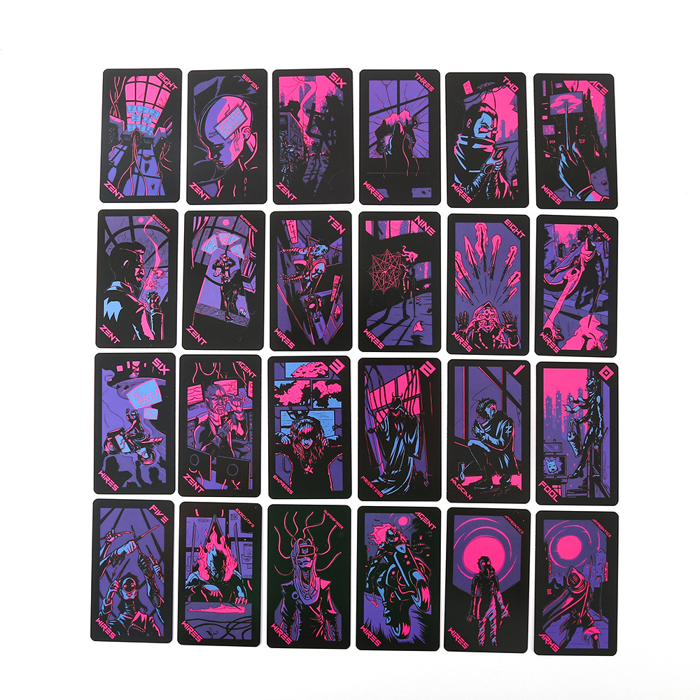 Karty Tarota Neon Moon z różow – Tarot Deck With Guidebook recenzja i cena