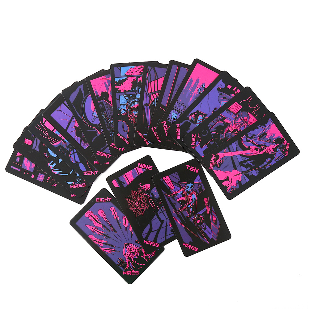 Karty Tarota Neon Moon z różow – Tarot Deck With Guidebook recenzja i cena